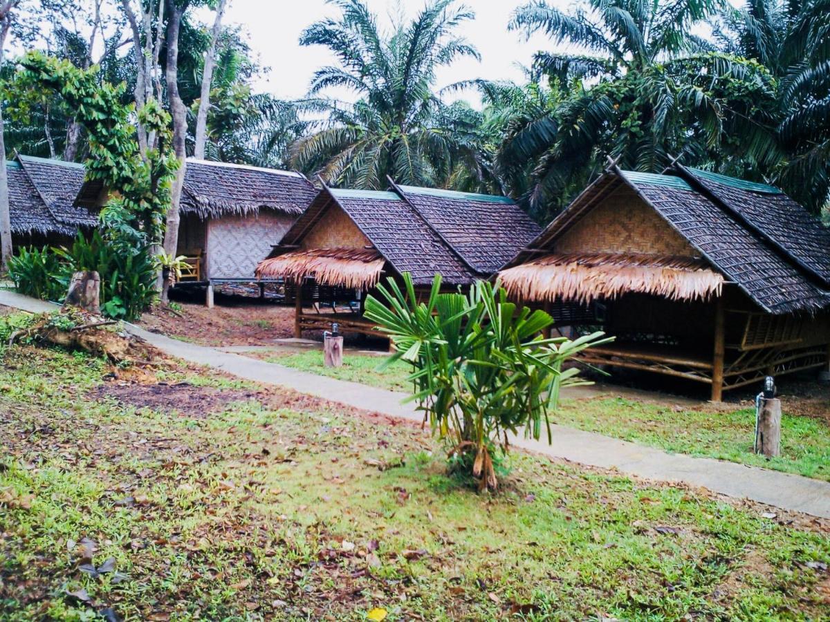 Baan Jing Jai Homestay Resort Lanta Ko Lanta エクステリア 写真